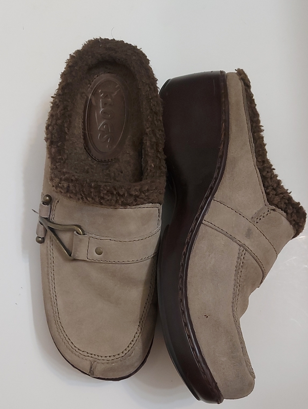 Klogs Women Beige Suede Shearling-Lined Slip-On Loafers - Picture 7 of 7